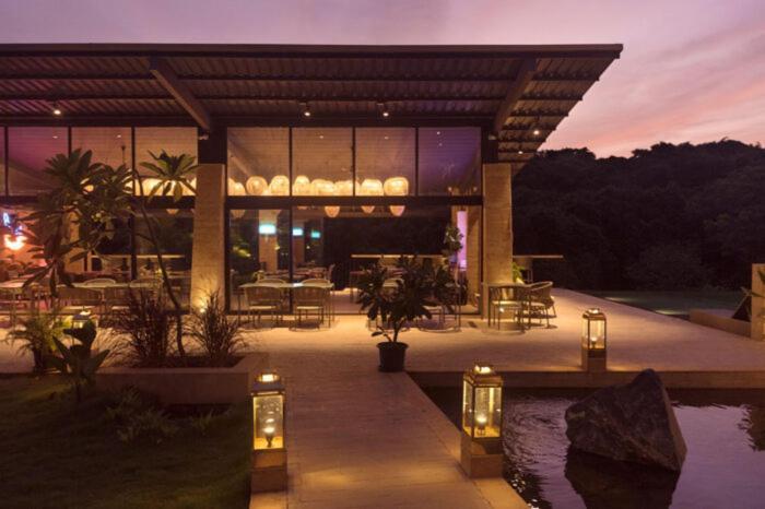 East India House Gorai Exterior foto