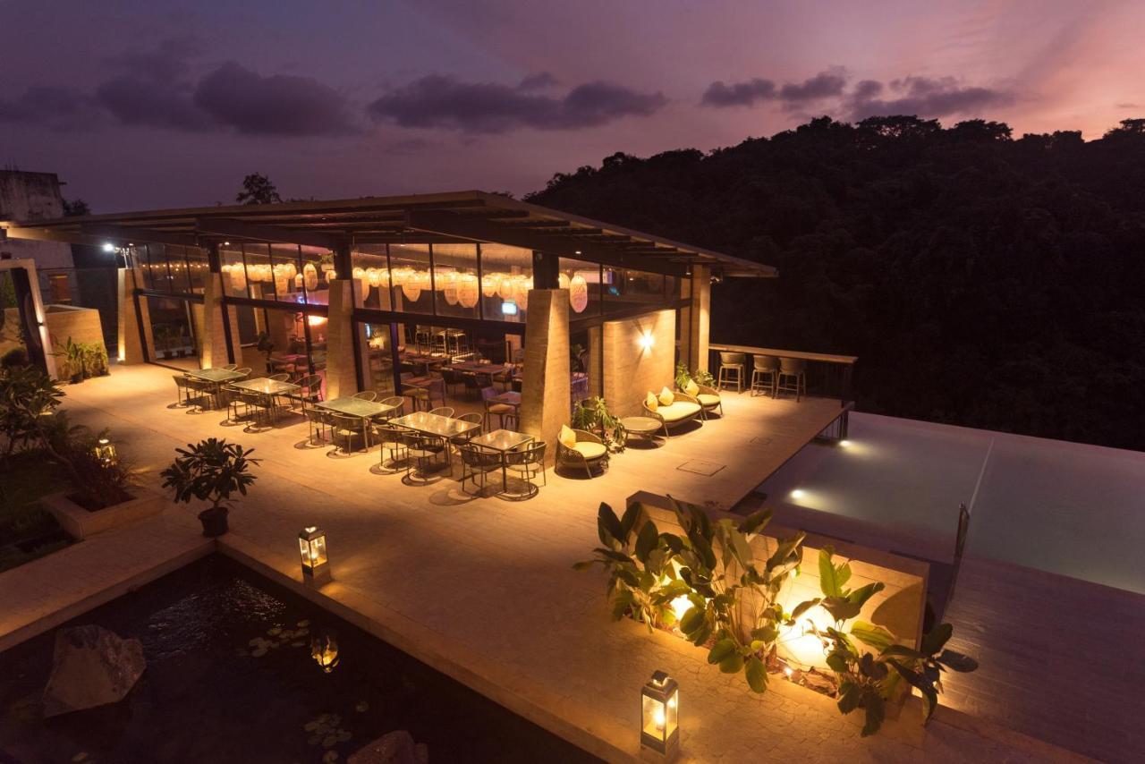 East India House Gorai Exterior foto